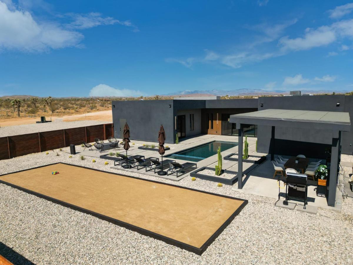 Black C House Джошуа-Три Экстерьер фото